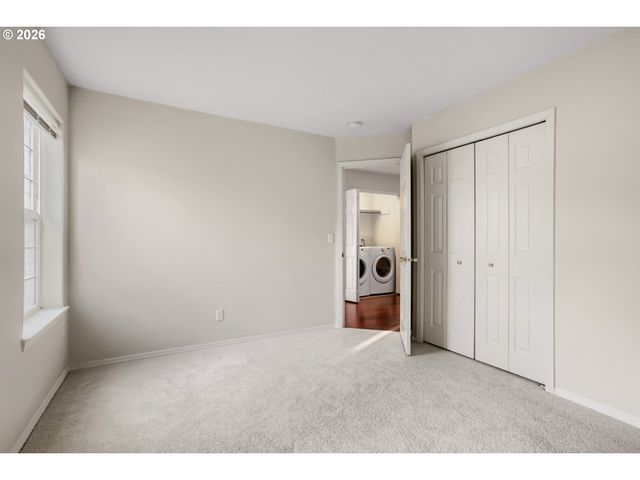 16972 Nw ARIZONA Dr, Beaverton, OR 97006