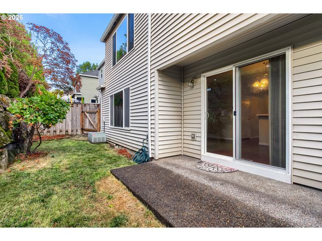 16972 Nw ARIZONA Dr, Beaverton, OR 97006