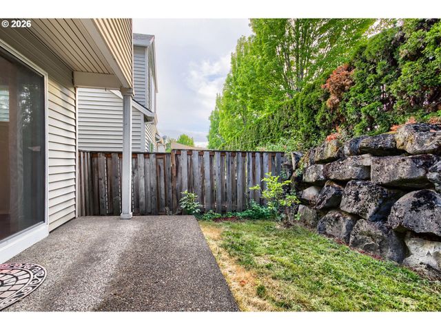 16972 Nw ARIZONA Dr, Beaverton, OR 97006