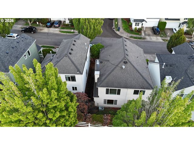 16972 Nw ARIZONA Dr, Beaverton, OR 97006