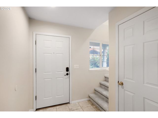 16972 Nw ARIZONA Dr, Beaverton, OR 97006
