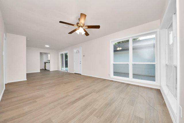 13406 Melcher Drive, Houston, TX 77045