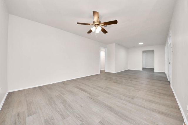 13406 Melcher Drive, Houston, TX 77045