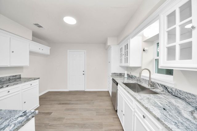 13406 Melcher Drive, Houston, TX 77045