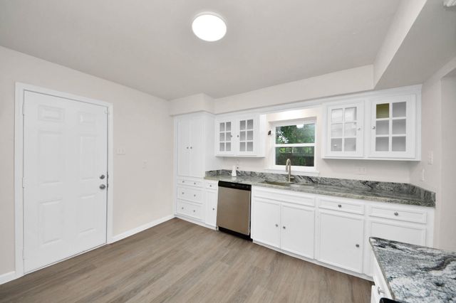 13406 Melcher Drive, Houston, TX 77045
