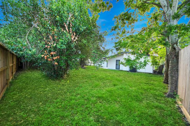 13406 Melcher Drive, Houston, TX 77045