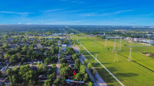 13406 Melcher Drive, Houston, TX 77045