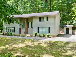 709 Frazier Lane, Reidsville, NC 27320