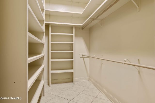 103 Vanburg Place, Lafayette, LA 70508