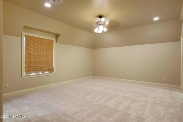 103 Vanburg Place, Lafayette, LA 70508