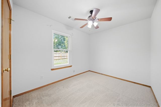 11924 N 107th East Place, Collinsville, OK 74021