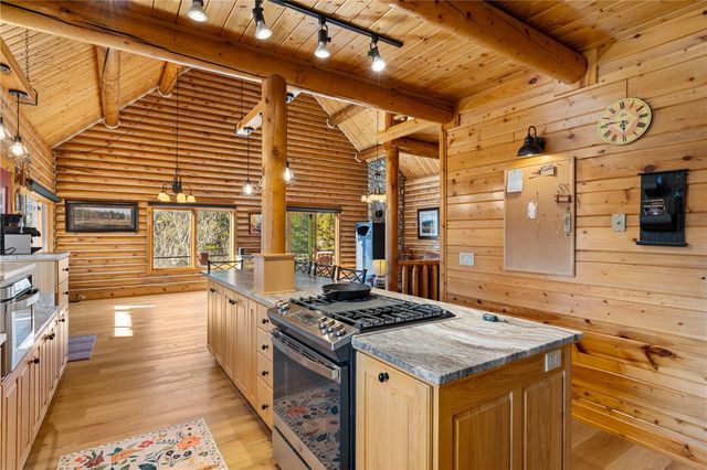 26 Beaver Trail Loop, Red Lodge, MT 59068