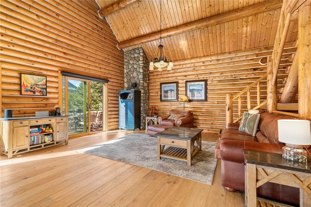 26 Beaver Trail Loop, Red Lodge, MT 59068