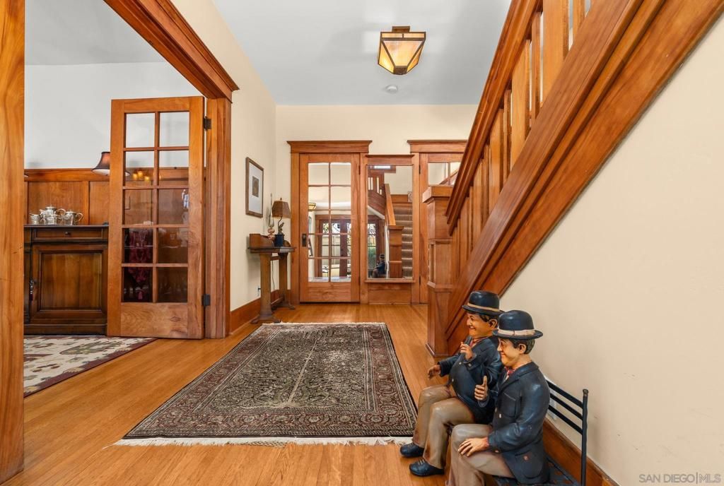 Image 13 of property listing at 2124 Sunset Blvd, San Diego, CA 92103