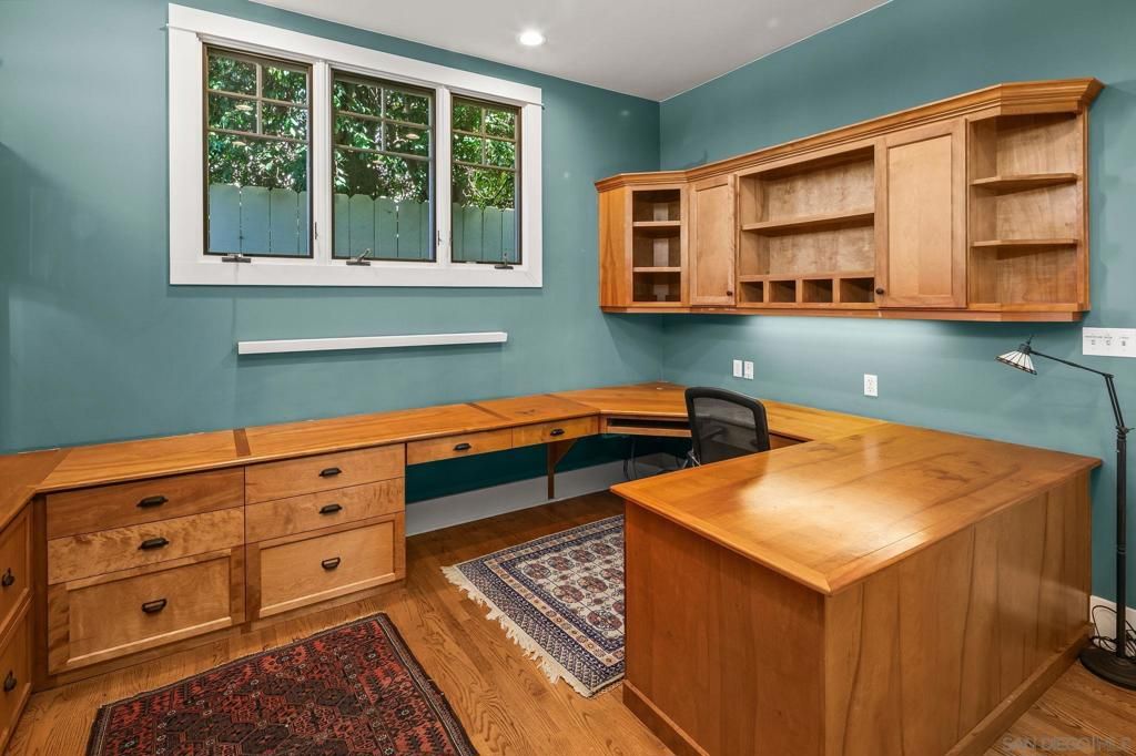 Image 45 of property listing at 2124 Sunset Blvd, San Diego, CA 92103