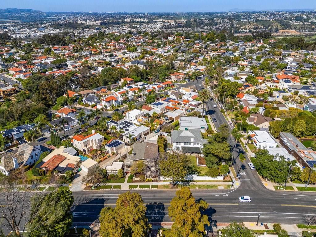 Image 53 of property listing at 2124 Sunset Blvd, San Diego, CA 92103