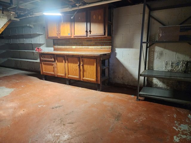 314 S Orchard Avenue, Waukegan, IL 60085