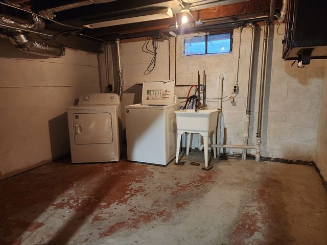 314 S Orchard Avenue, Waukegan, IL 60085