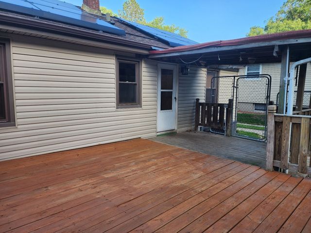 314 S Orchard Avenue, Waukegan, IL 60085
