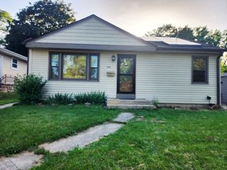 314 S Orchard Avenue, Waukegan, IL 60085