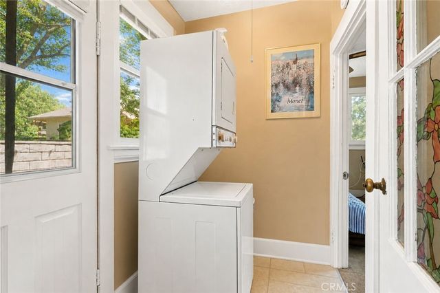 134 Grand, Monrovia, CA 91016