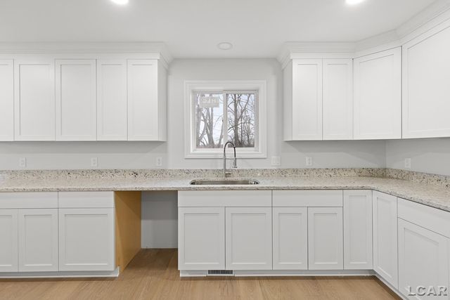 799 War Bonnet Drive, Tecumseh, MI 49286