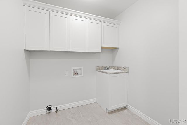 799 War Bonnet Drive, Tecumseh, MI 49286