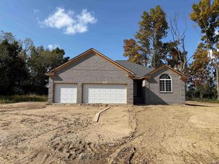 799 War Bonnet Drive, Tecumseh, MI 49286