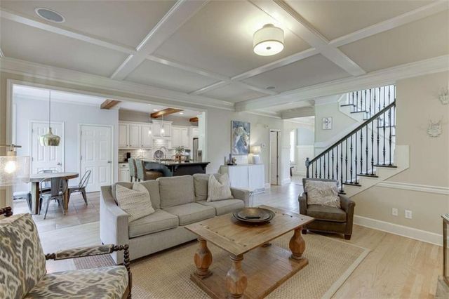7310 Hedgewood Way, Hoschton, GA 30548