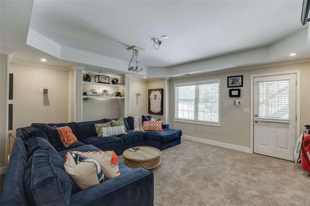 7310 Hedgewood Way, Hoschton, GA 30548