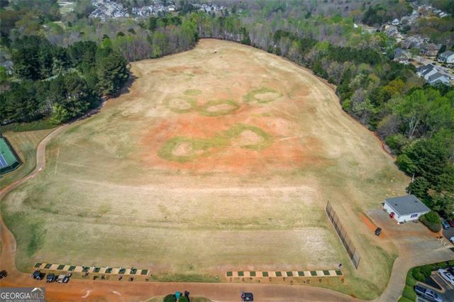 7310 Hedgewood Way, Hoschton, GA 30548