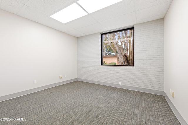 120 Oil Center Drive, Lafayette, LA 70503