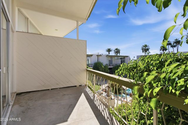 334 W MEDLOCK Drive C201, Phoenix, AZ 85013