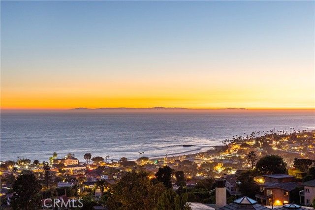 1076 Skyline Drive, Laguna Beach, CA 92651