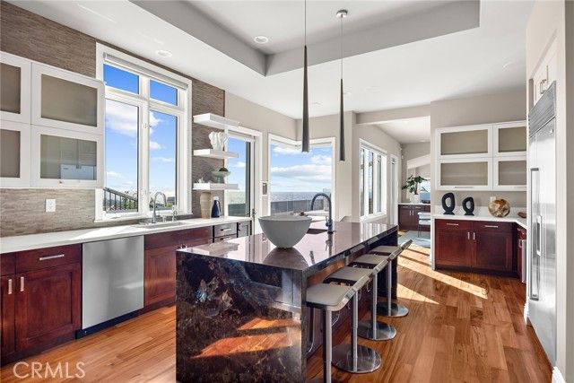 1076 Skyline Drive, Laguna Beach, CA 92651