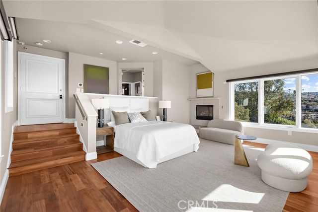 1076 Skyline Drive, Laguna Beach, CA 92651