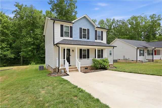 889 Berg Street, Asheboro, NC 27203