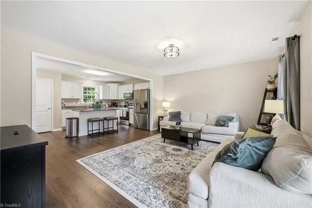 889 Berg Street, Asheboro, NC 27203