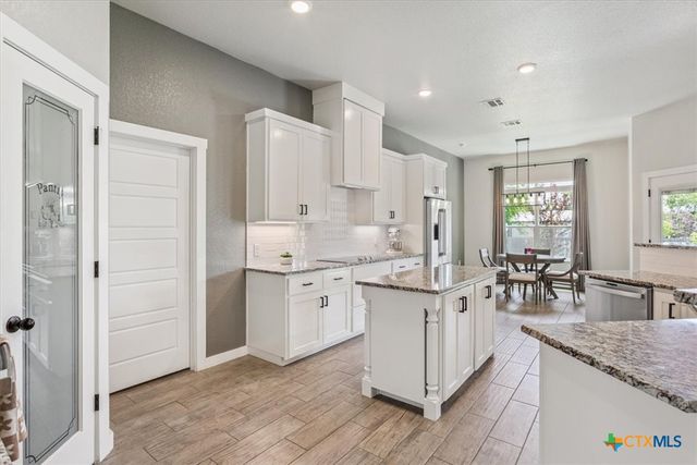 100 Metheglin Drive, Temple, TX 76502
