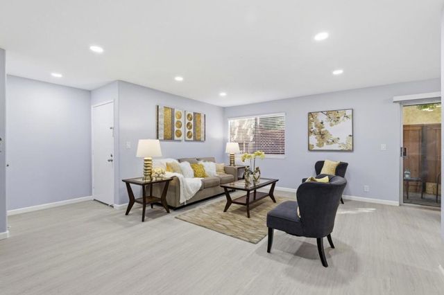 259 N Capitol Avenue 122, San Jose, CA 95127