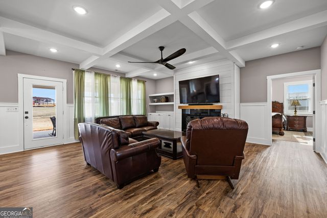 404 Whipple Avenue, Williamson, GA 30292