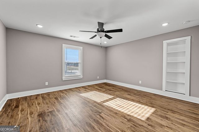 404 Whipple Avenue, Williamson, GA 30292