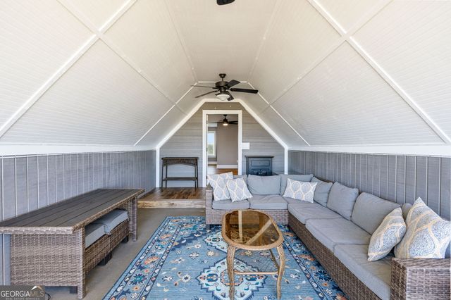 404 Whipple Avenue, Williamson, GA 30292