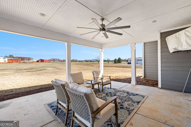 404 Whipple Avenue, Williamson, GA 30292