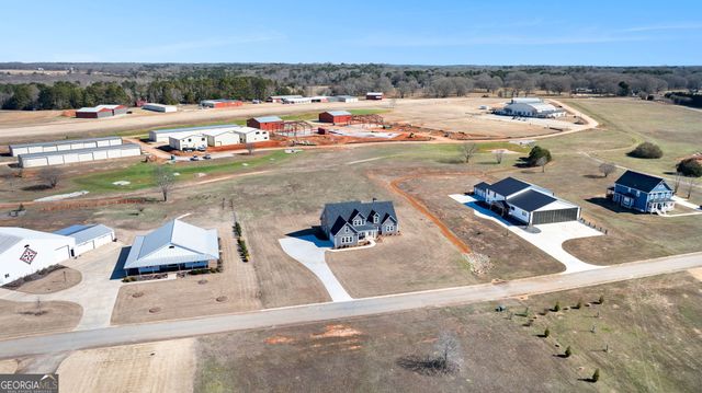 404 Whipple Avenue, Williamson, GA 30292