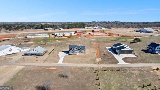 404 Whipple Avenue, Williamson, GA 30292