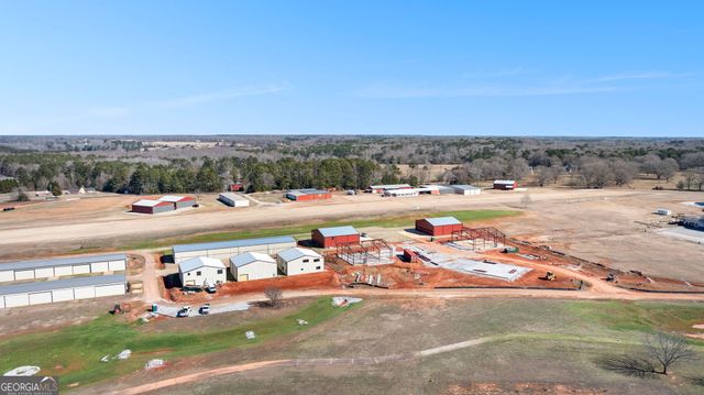 404 Whipple Avenue, Williamson, GA 30292