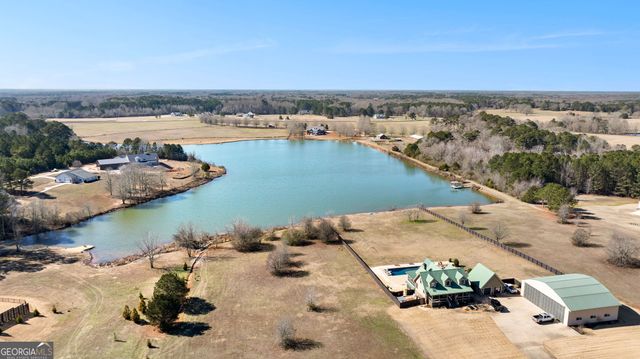 404 Whipple Avenue, Williamson, GA 30292