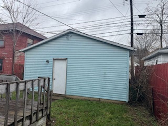 1335 Wyoming Street, Dayton, OH 45410