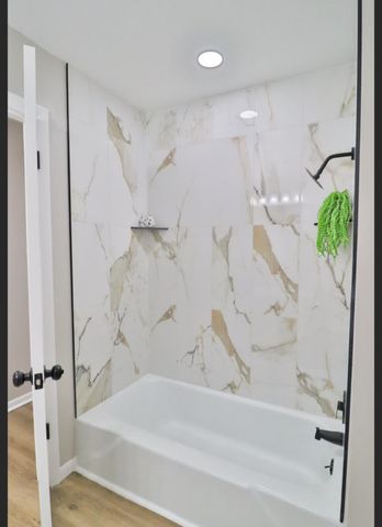 2318 W Heuett St, Wichita, KS 67217